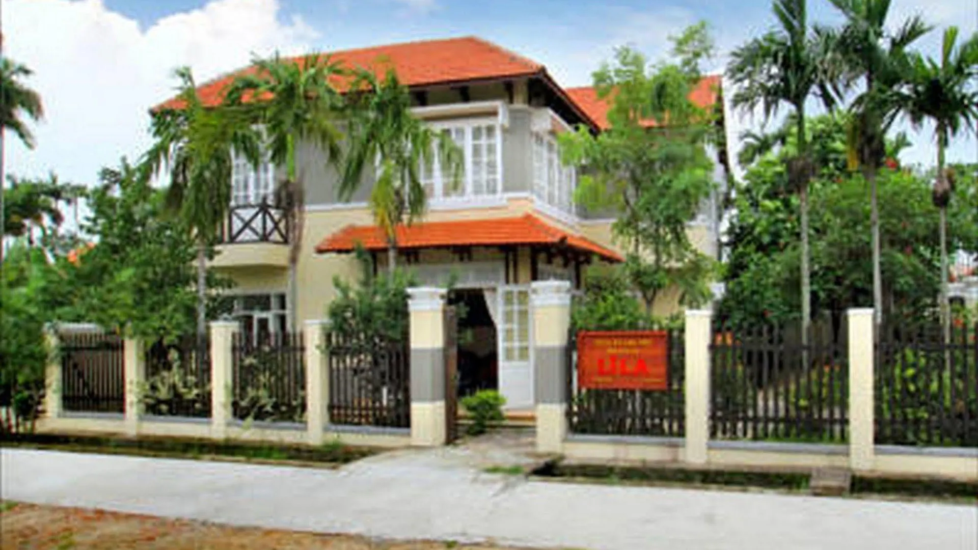kontakty Lila Homestay